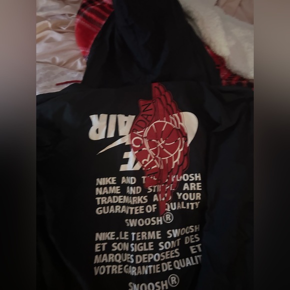 Air Jordan Windbreaker
Size Small - Picture 2 of 2